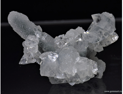 Апофиллит на псевдосталактите халцедона. 125*36*31мм (ААА)