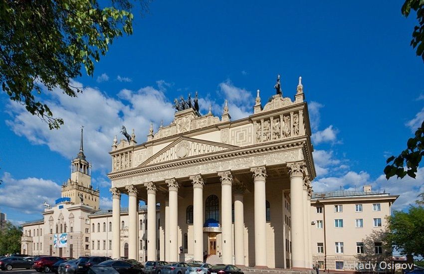 Бега, построено по правилу Золотого Сечения