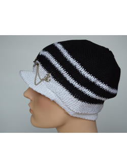 женская кепка вязаная из женской коллекции кепок вязаных от дизайнера женских головных уборов Италия
