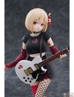 Фигурка 1/7 Тисато Нисикиги (Chisato Nishikigi Band ver.)