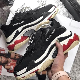 Balenciaga triple s olx outlet