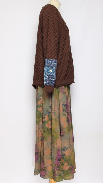 Джемпер ХЛОПОК "ГОЛУБЫЕ НАШИВКИ" бежевый, трава, шоколад до р.50