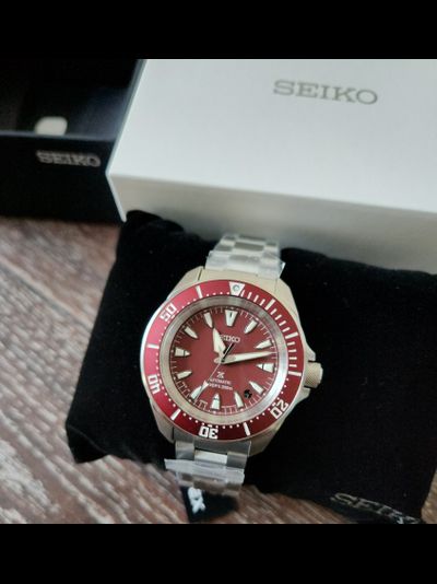 Наручные часы Seiko SRPL11J1