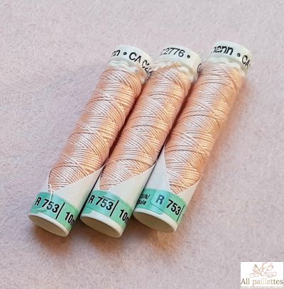 Нитки шелковые Gutermann 658