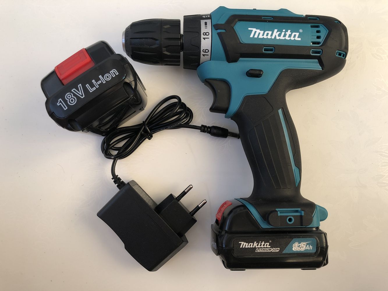 Импакт девольт 18 вольт. Шуруповёрт аккумуляторный макита 18 вольт. Stanley fatmax v20. Шуруповерт диолд дэа-12ли-04. Аккумуляторная дрель-шуруповерт makita 8434d.