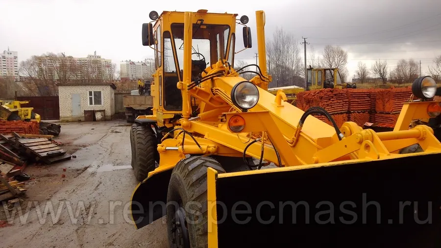 Автогрейдер ДЗ-122Б