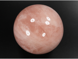 Шар Розовый кварц, Мадагаскар (60 мм, 301 г) №35385