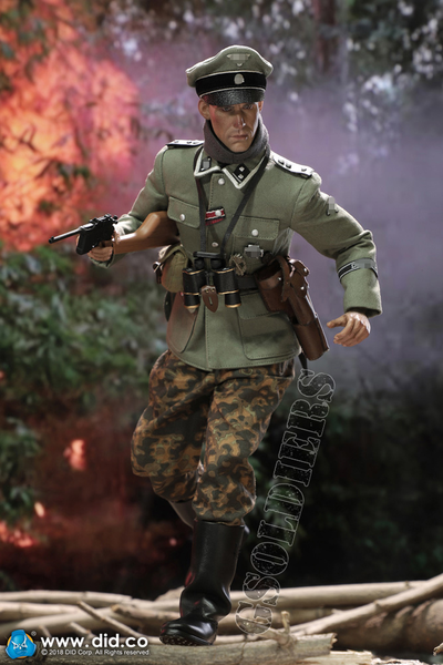 Немецкий командир ФИГУРКА 1/6 scale Action figure Fredo SS-Panzer-Division MG42 Gunner C D80132 DiD