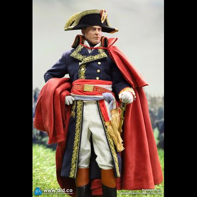 Наполеон Бонапарт (Хоакин Феникс, "Наполеон" 2023 г)  - Коллекционная фигурка 1/6 Emperor of French – Napoleon Bonaparte (N80179) - DID