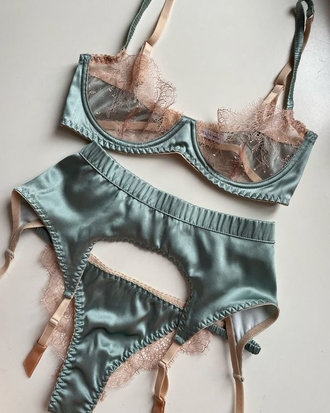 Clarissa minty silk beige lace