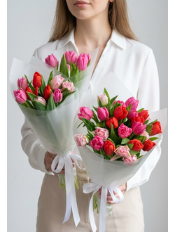 Букет цветов на 8 марта корпоративный микс