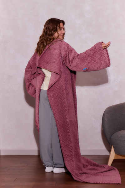 Плед с рукавами "Малина" из микрофибры (велсофта)