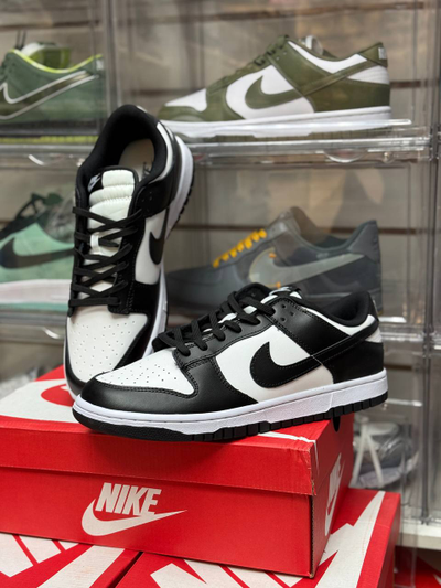 Nike Dunk Low Retro Panda