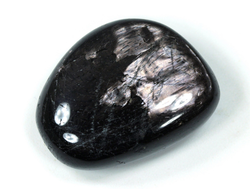 Гиперстен, галтовка, Бразилия (32*24*11 мм, 19,4 г) №26551