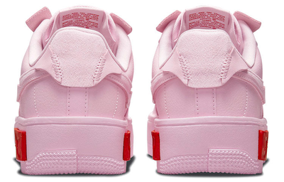 Nike 2025 foam pink