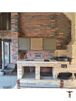 Кухонный шкаф с полочками и сушкой для посуды