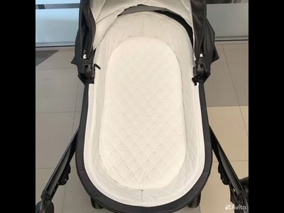 Детская коляска 3 в 1 Luxmom F2 Черный (Экокожа)