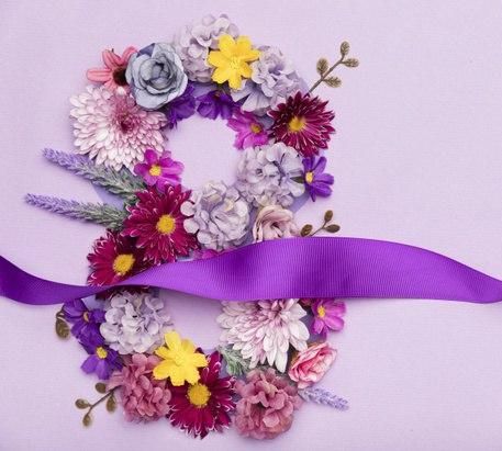 Какие цветы дарят на 8 Марта женщинам