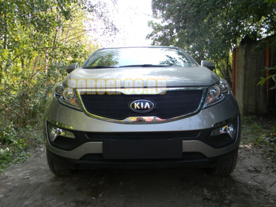 Защита радиатора KIA Sportage 2010-2013 black верх