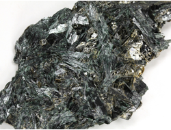 Актинолит, Россия, Северный Кавказ, КЧР, река Большой Блыб (80*48*10 мм, 39 г) №29614