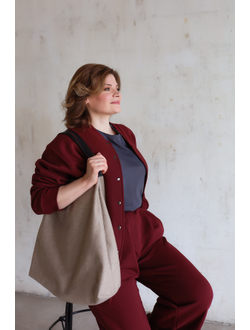 Шоппер из шерсти с коричневыми кожаными ручками