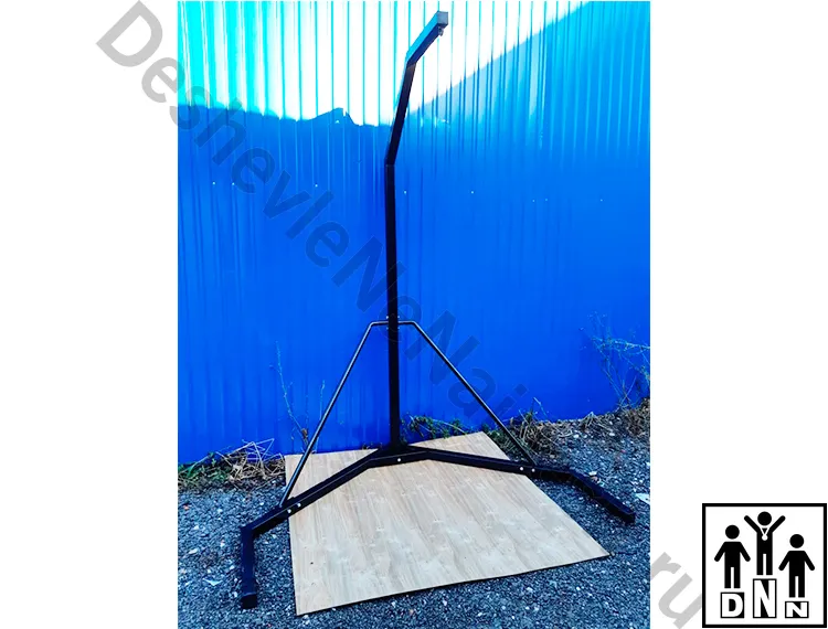 Стойка для боксёрских мешков