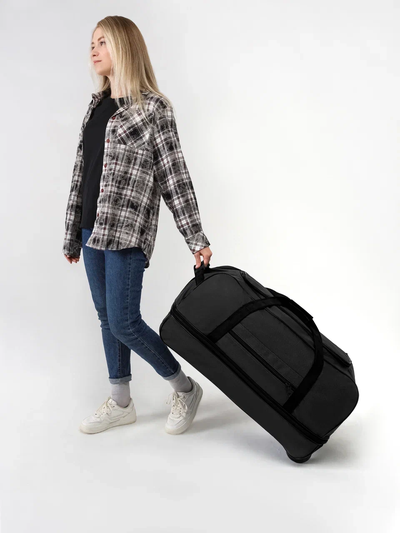 Дорожная сумка на колесах с выдвижной ручкой, черная