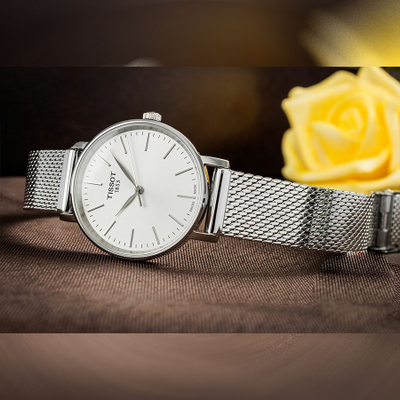 Швейцарские часы Tissot T143.210.11.011.00