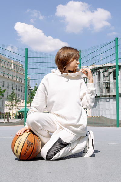 Худи с боковыми карманами