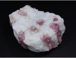 Турмалин розовый в кварце, Бразилия (44*37*20 мм, 48 г) №26153