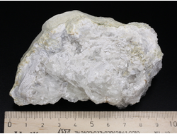 Барит на халцедоне, Россия, Северный Кавказ, КЧР, Усть-Джегутинский район (92*52*46 мм, 302 г) №27159