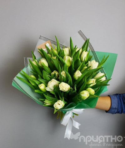 Букет цветов на 8 марта № 728