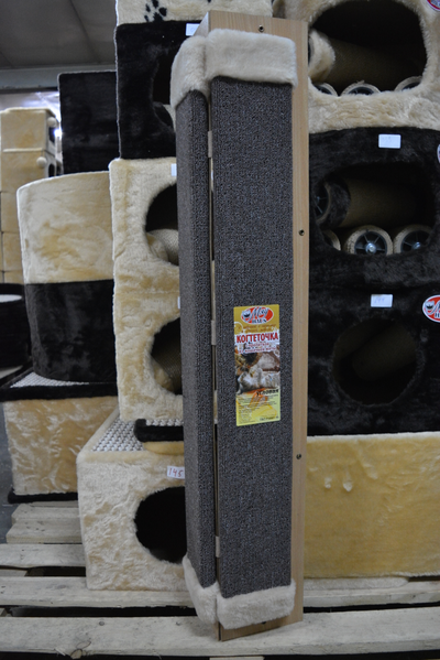 005М Когтеточка ковровая угловая МЕГА с пропиткой