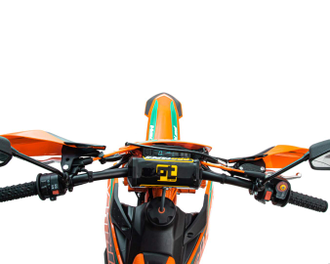 Мотоцикл Кросс Motoland SMX300 S4 (175FMM) (мотард) ПТС