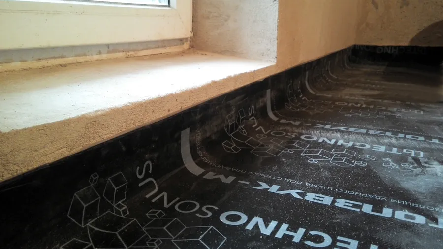 Укладка "СтопЗвук-М" на пол в комплексной системе звукоизоляции пола под стяжку