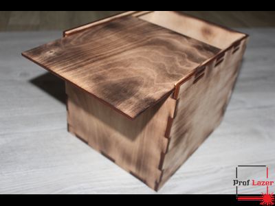 Подарочная деревянная коробка обожженная