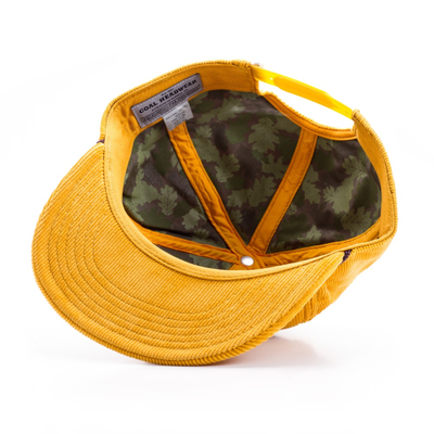 Кепка в золотом цвете