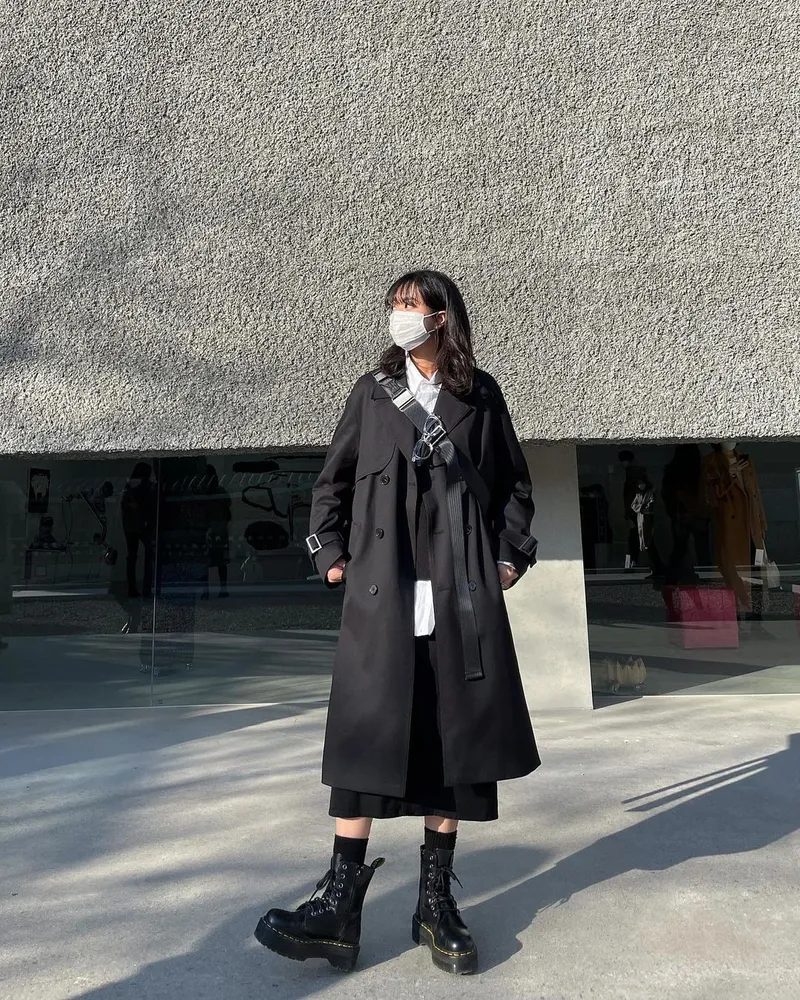 зимние черные dr. martens для женщин