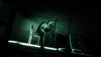 Игра на ps4 outlast trinity