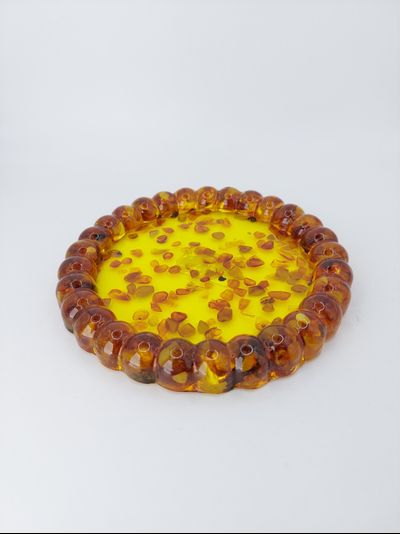 Подставка с шариками