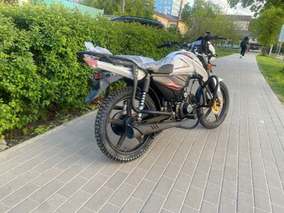 Мопед Millenium RS 12 белый