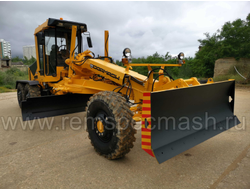 Автогрейдер ДЗ-122Б