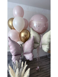 Композиция шаров к 8 марта