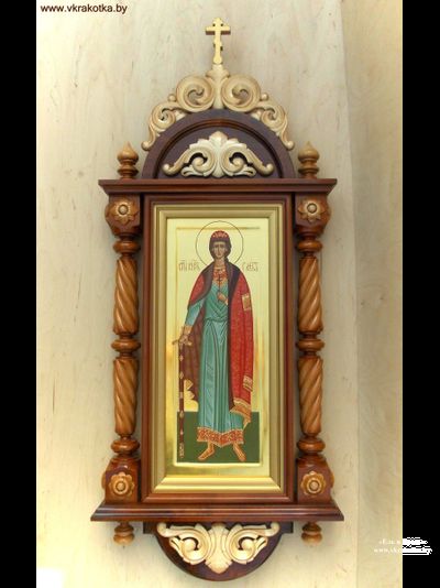 Резной киот для мерной иконы