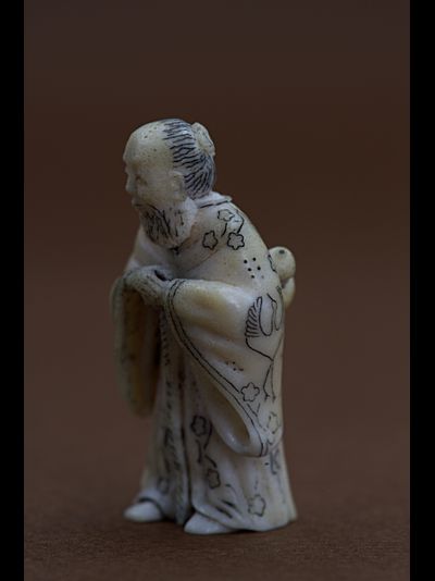 Нэцкэ "Монах"