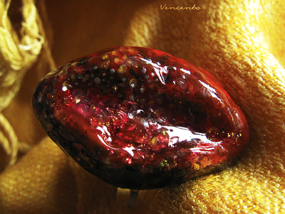 Крупное кольцо "Июль и камешек" из серии летних украшений Винсенто