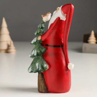 Новогодний сувенир "Дед Мороз с ёлочкой и птичкой", 6х6х17 см