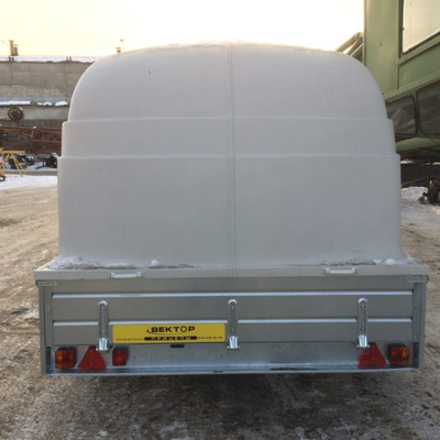 Прицеп ЛАВ-81013A с пластиковой крышкой