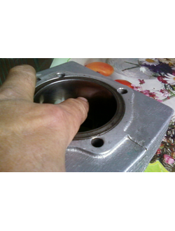 Керамическое покрытие цилиндров и сульфидо-молибденовое покрытие поршней на "Буран"