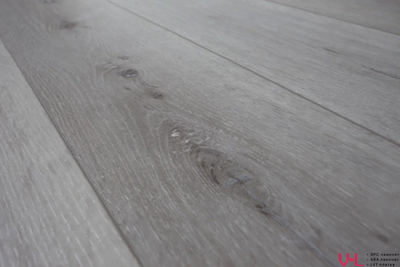 SPC ламинат Damy Floor Family Дуб Классический Серый / Classic Gray Oak T7020-2